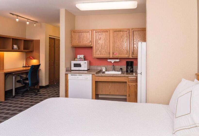 Studio Standard, Towneplace Suites By Marriott Anaheim Maingate Near Angel Stadium