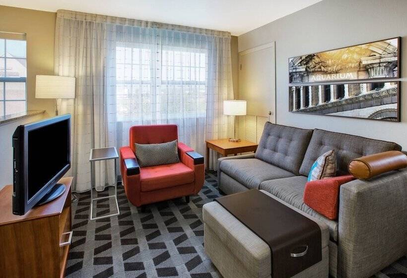 Люкс 2 Спальни, Towneplace Suites Detroit Dearborn