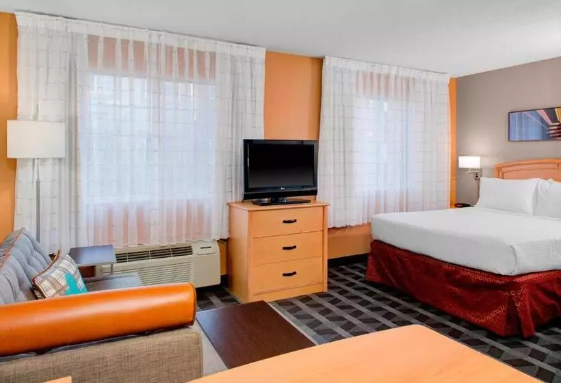 スタンダードスタジオ, Towneplace Suites Wichita East