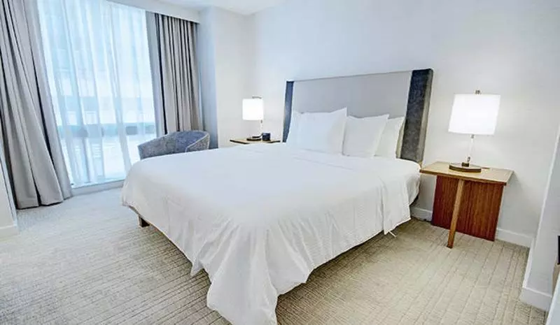 اتاق لوکس با تخت بزرگ, Club Wyndham Midtown 45