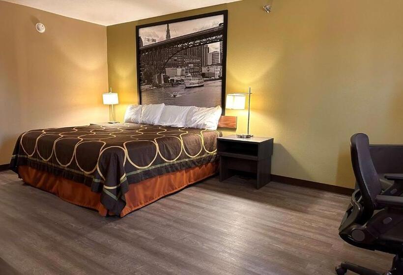חדר דלוקס עם מיטת קינג, Super 8 By Wyndham Bellefontaine
