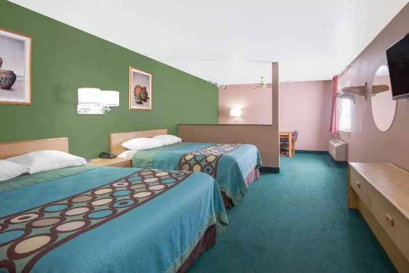 スイート, Super 8 By Wyndham Fort Sumner