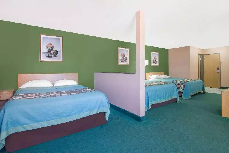 スイート, Super 8 By Wyndham Fort Sumner