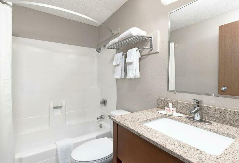 اتاق استاندارد, Super 8 By Wyndham Miles City