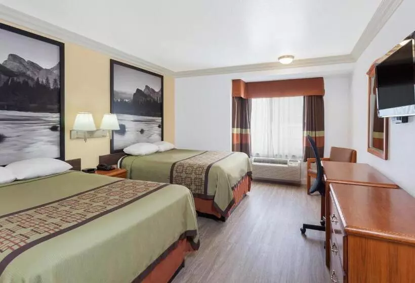 اتاق استاندارد با 2 تخت دوبل, Super 8 By Wyndham Santa Clarita/valencia
