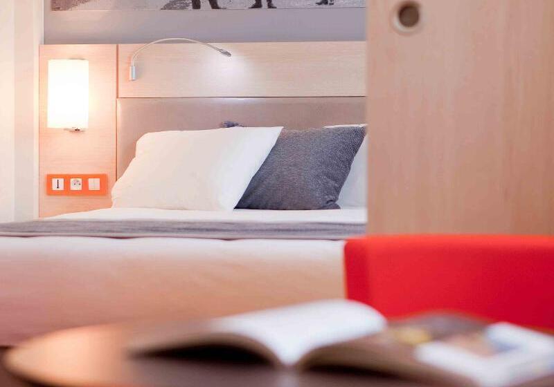 キングサイズベッドのスタンダードルーム, Super 8 By Wyndham Waxahachie Tx