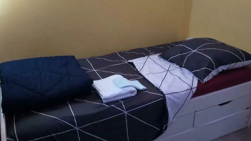 Standardzimmer, La Chambre