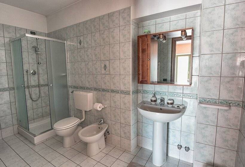 חדר סטנדרט לשלושה, Casa Dide