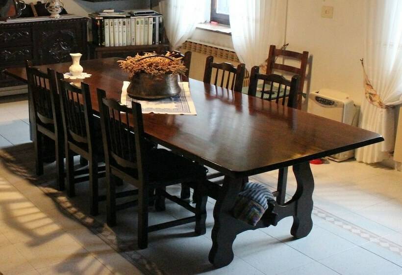 בית, חדר שינה 1, Monte Baserria