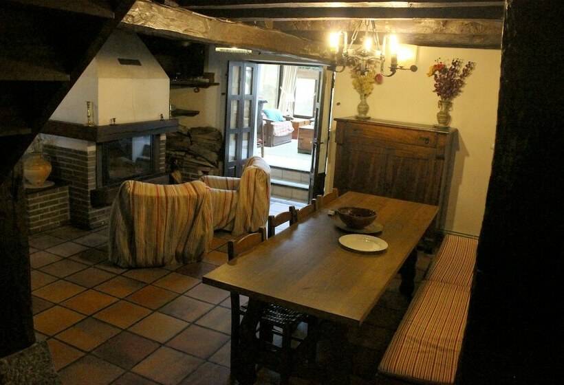 בית, חדר שינה 1, Monte Baserria