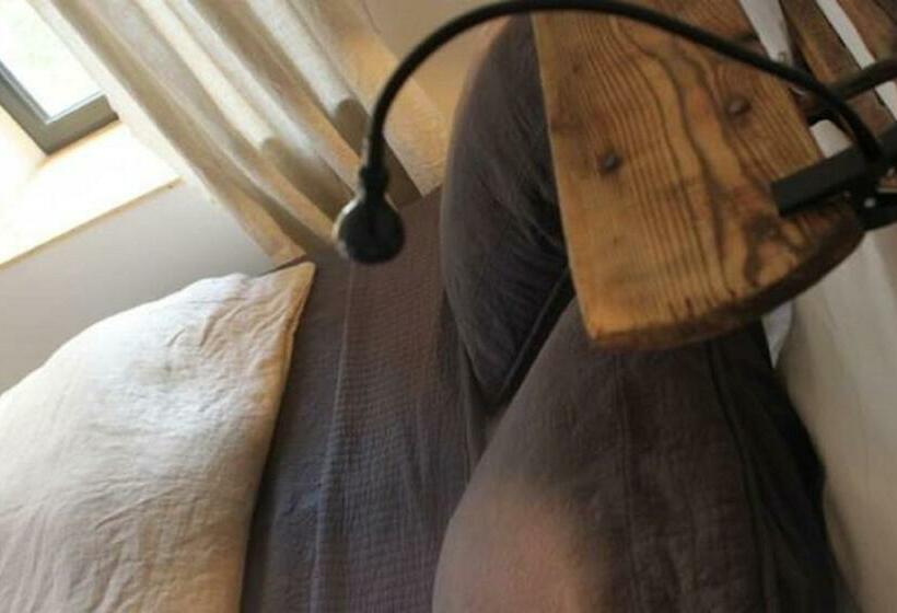 جناح دوبلكس, La Demeure Des Maitres