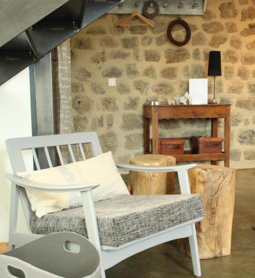 غرفة عائلية مطلّة علي الجبل, La Demeure Des Maitres