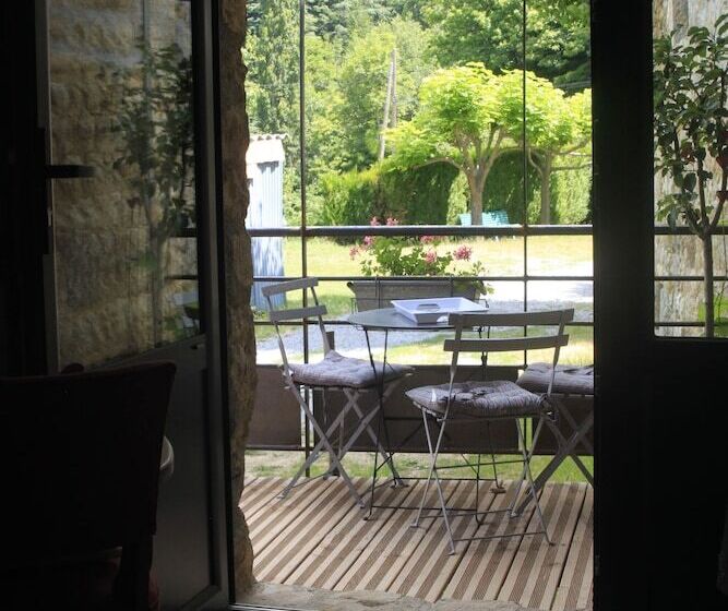 جناح, La Demeure Des Maitres