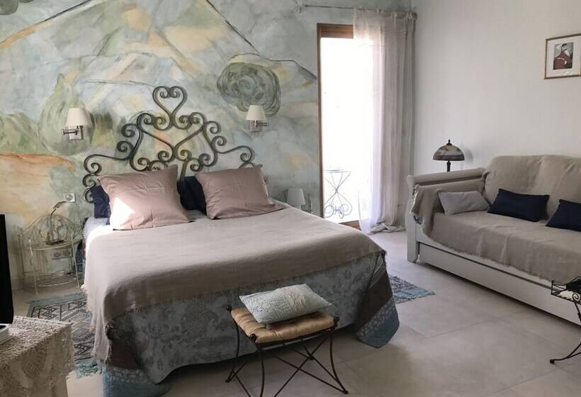 חדר סטנדרט נוף לבריכה, Villa Victoria Chambres D Hôtes