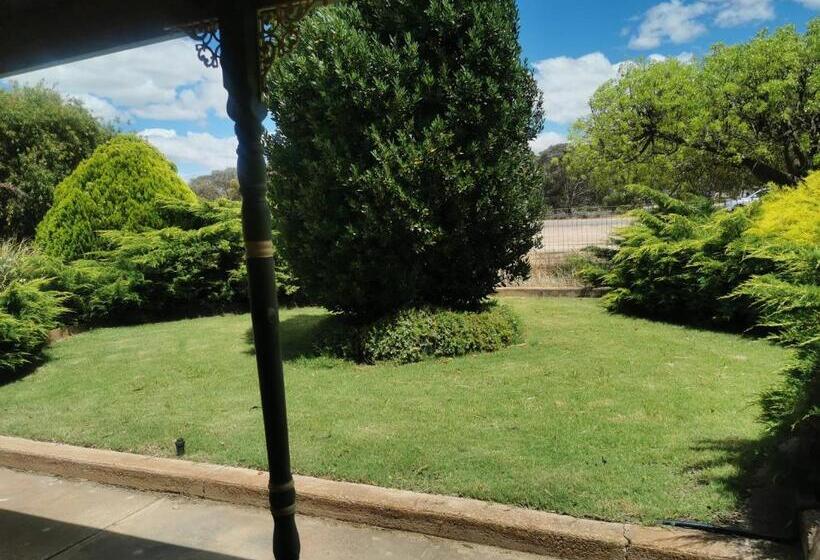 منزل غرفة نوم واحدة, Kimba Travellers  Haven