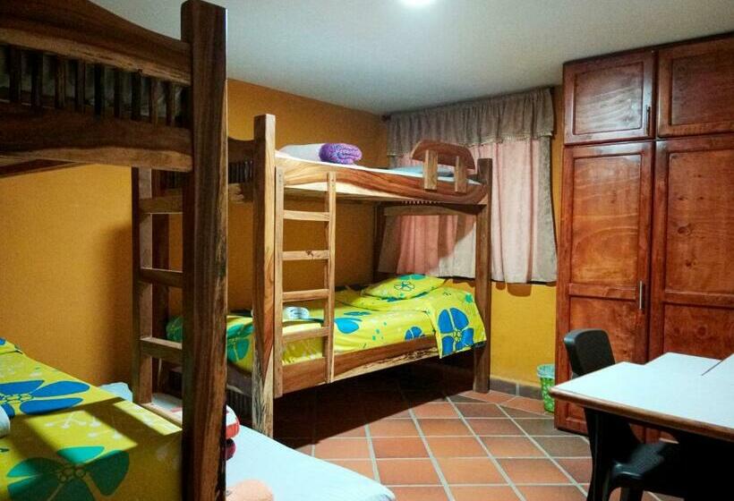 חדר משפחתי, Vista Hermosa Eco Hostal