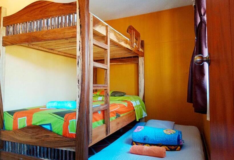 חדר משפחתי חדר אמבטיה משותף, Vista Hermosa Eco Hostal