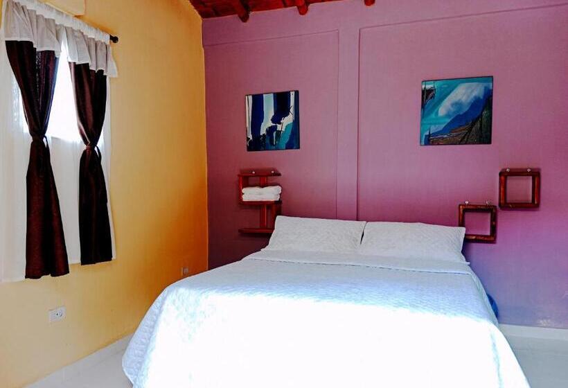 Номер Стандарт Трехместный, Vista Hermosa Eco Hostal