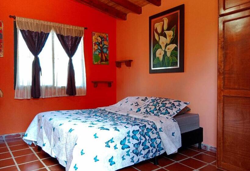 Семейный Номер, Vista Hermosa Eco Hostal