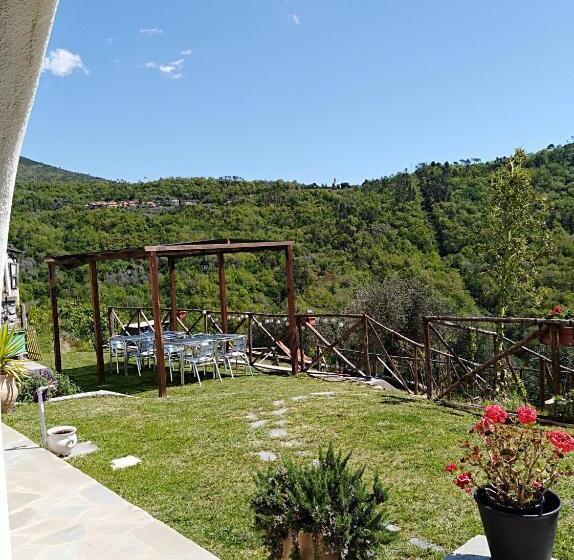 חדר סטנדרט לארבעה, Ca  Do Diao