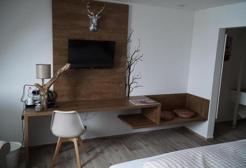 חדר סטנדרט, Garni