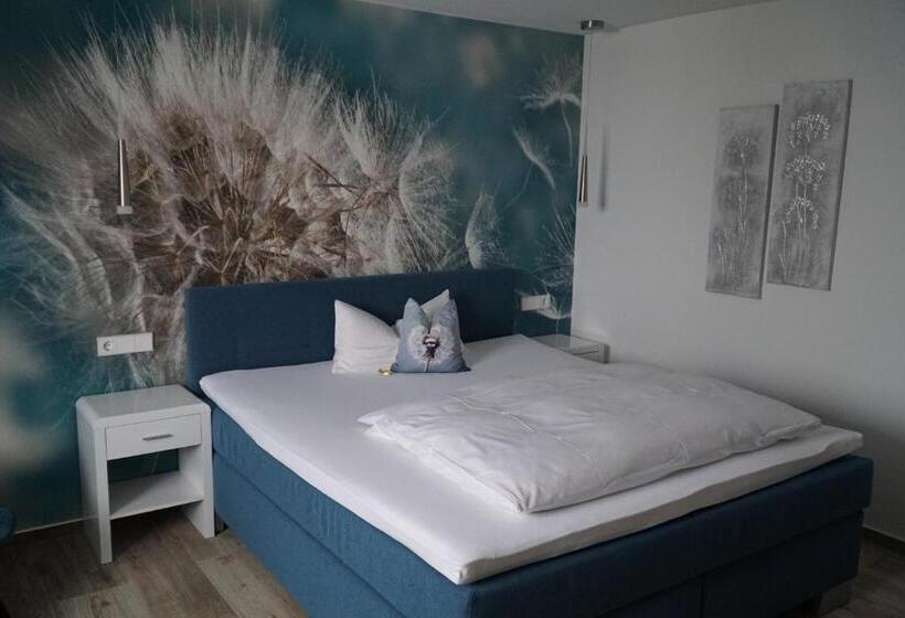 חדר סטנדרט, Garni