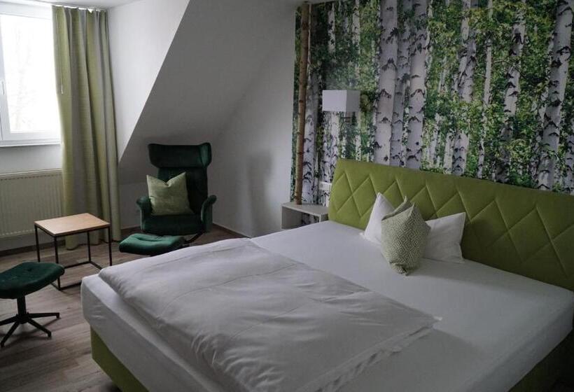 חדר סטנדרט, Garni