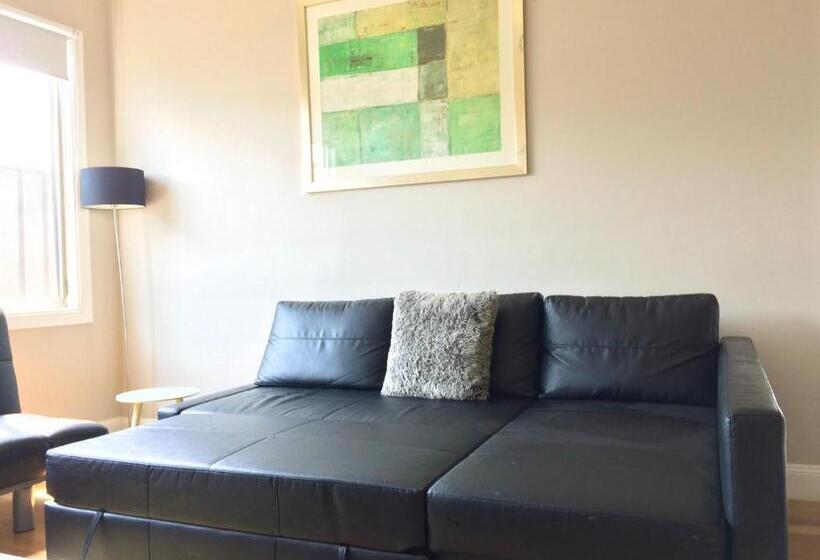 منزل 3 غرف نوم, Renovated Little Cottage Aberdare Hunter Valley