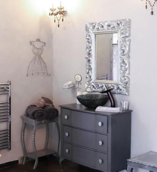 스위트, Chambre D Hotes La Marlotte