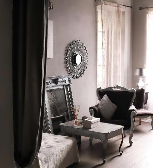 스위트, Chambre D Hotes La Marlotte