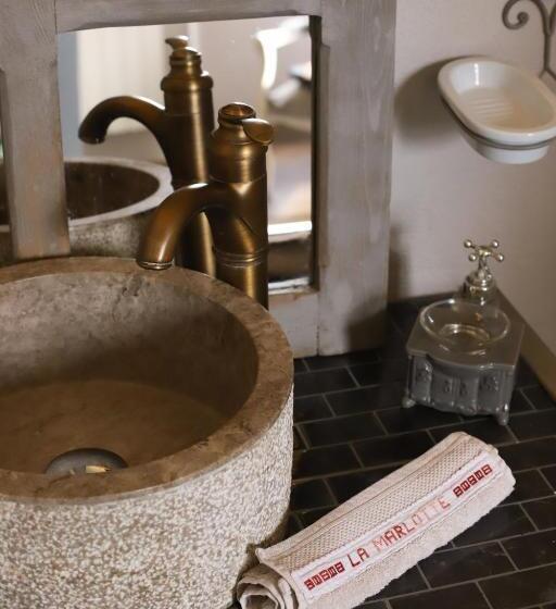 산 전망 스위트, Chambre D Hotes La Marlotte