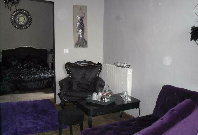 스위트, Chambre D Hotes La Marlotte