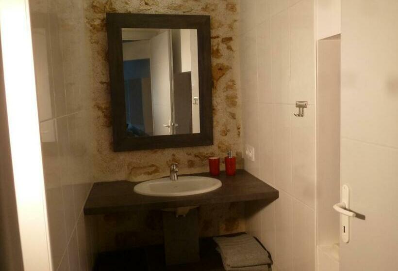 غرفة عائلية مطلّة علي الحديقة, Domaine De Calbiac