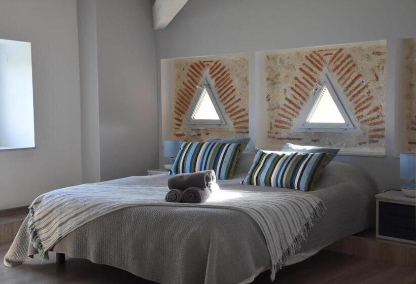 غرفة قياسية مطلّة علي الحديقة, Domaine De Calbiac