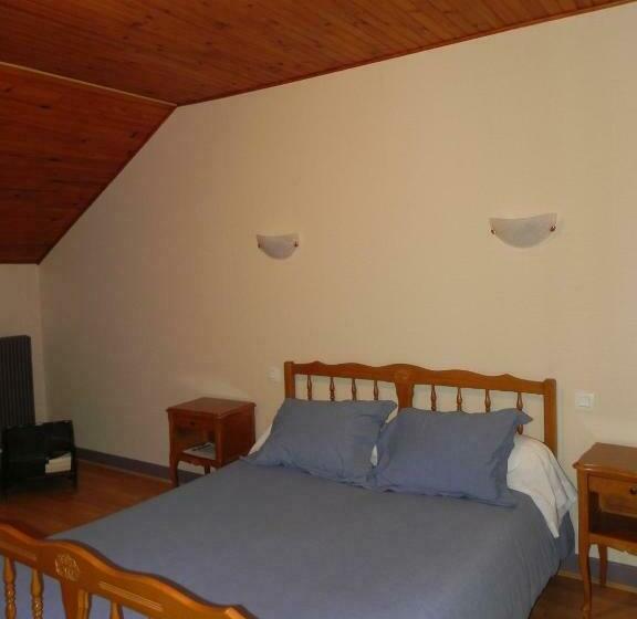 Quarto Estandar, Auberge Saint Aubin