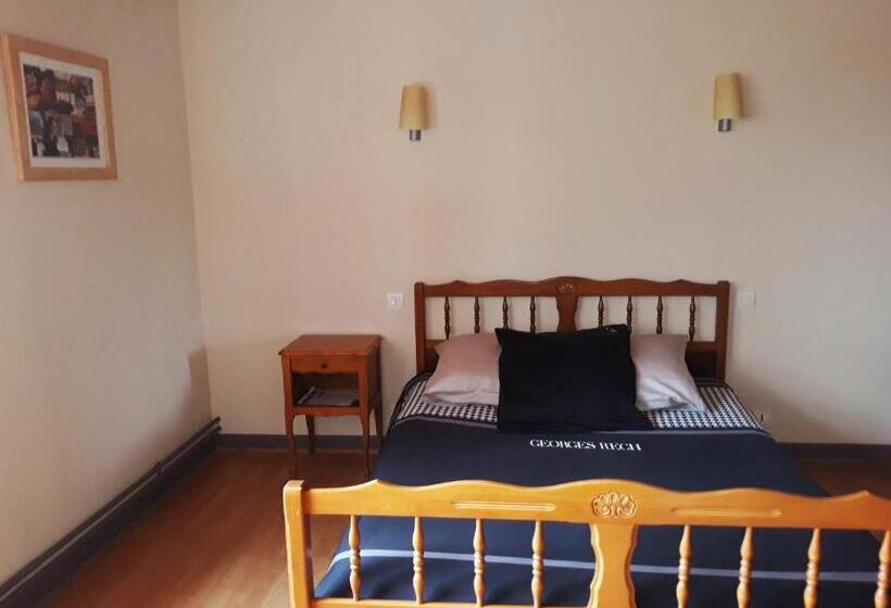 Quarto Estandar, Auberge Saint Aubin