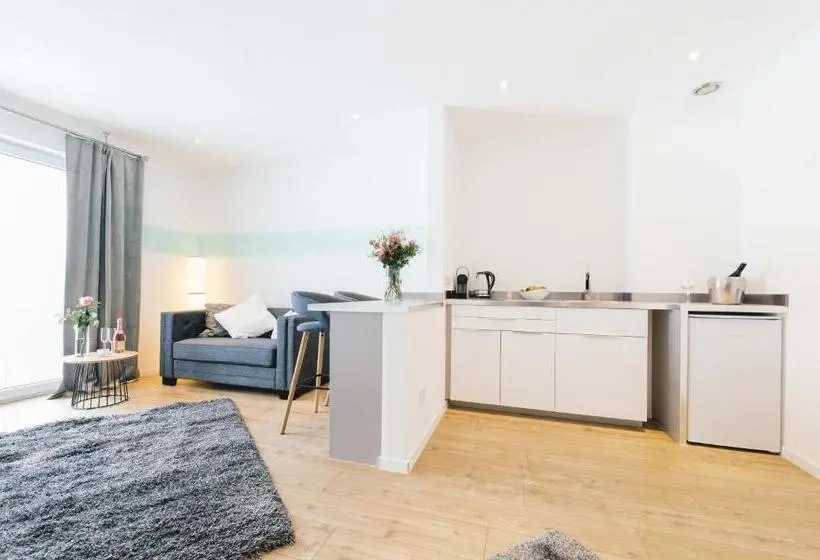 Apartament 1 Dormitori amb Balcó, Unique Inn