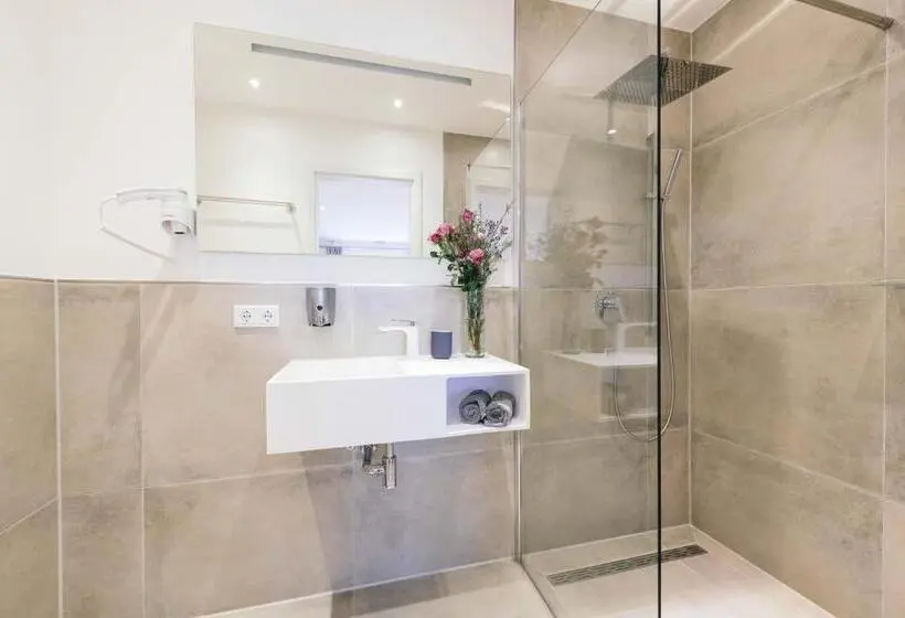 Habitación Estàndard Individual, Unique Inn