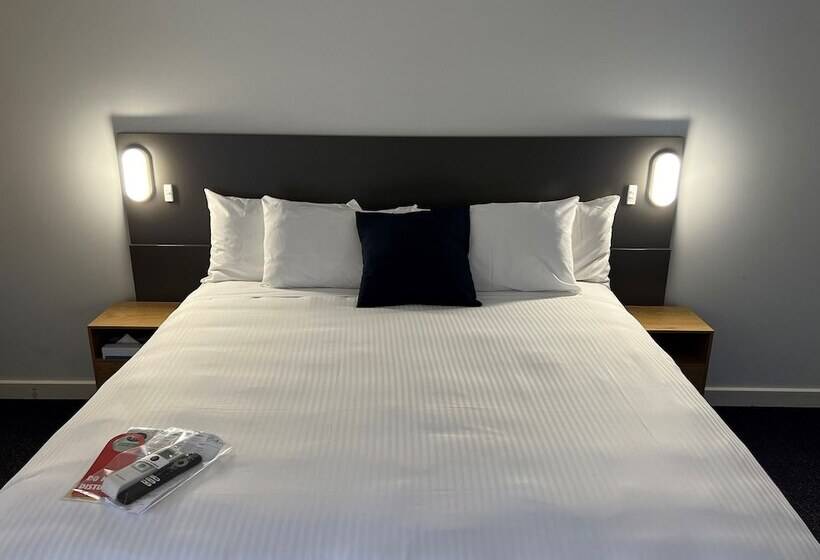 带大床的标准间, Country Roads Motor Inn Dysart