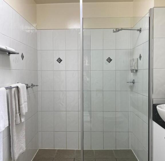 带大床的标准间, Country Roads Motor Inn Dysart