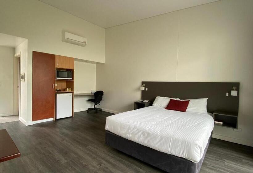 带大床的标准间, Country Roads Motor Inn Dysart