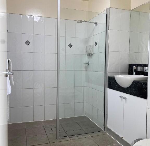 스탠다드 룸 킹사이즈 침대, Country Roads Motor Inn Dysart