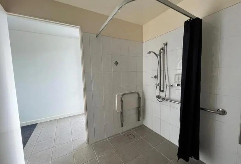 身障者適用スタンダードルーム, Country Roads Motor Inn Dysart