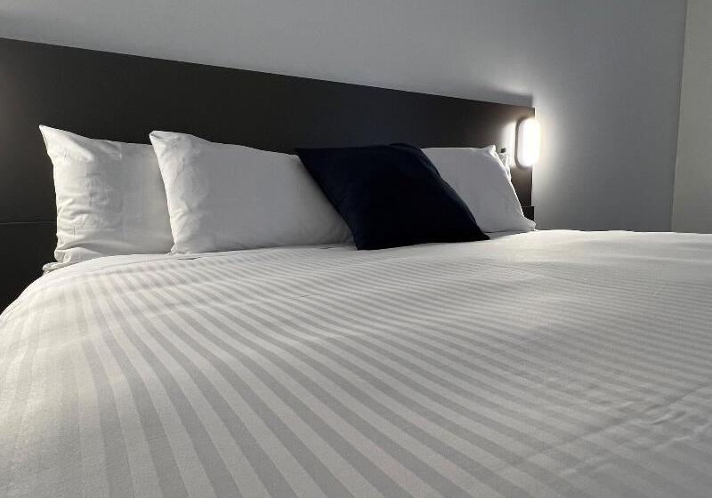 带大床的标准间, Country Roads Motor Inn Dysart