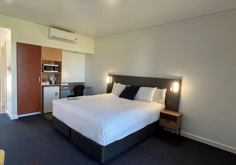 带大床的标准间, Country Roads Motor Inn Dysart