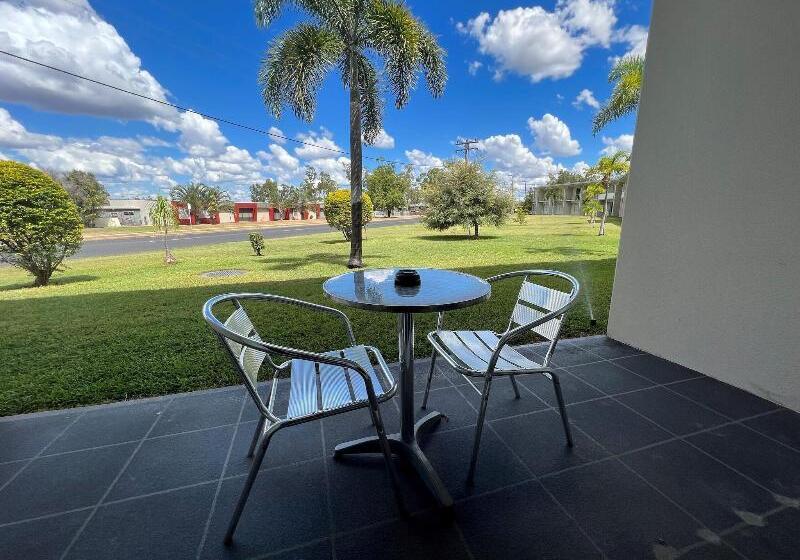 带大床的标准间, Country Roads Motor Inn Dysart