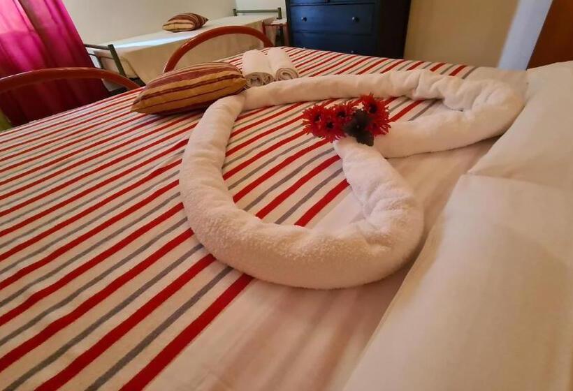 شقة غرفة واحدة مزودة بتراس, B&b Villa Eugenia