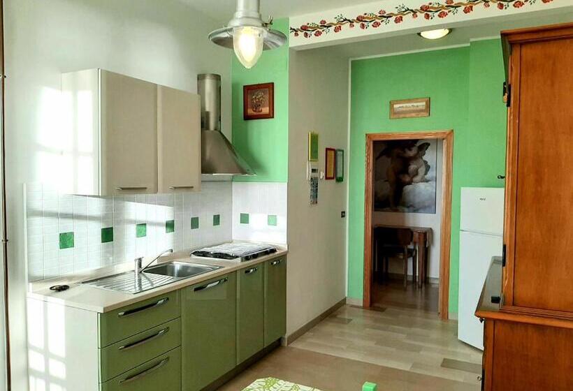 Апартаменты 1 Спальня Вид на Море, B&b Villa Eugenia