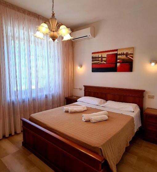 شقة غرفة واحدة مطلة على الحديقة, B&b Villa Eugenia