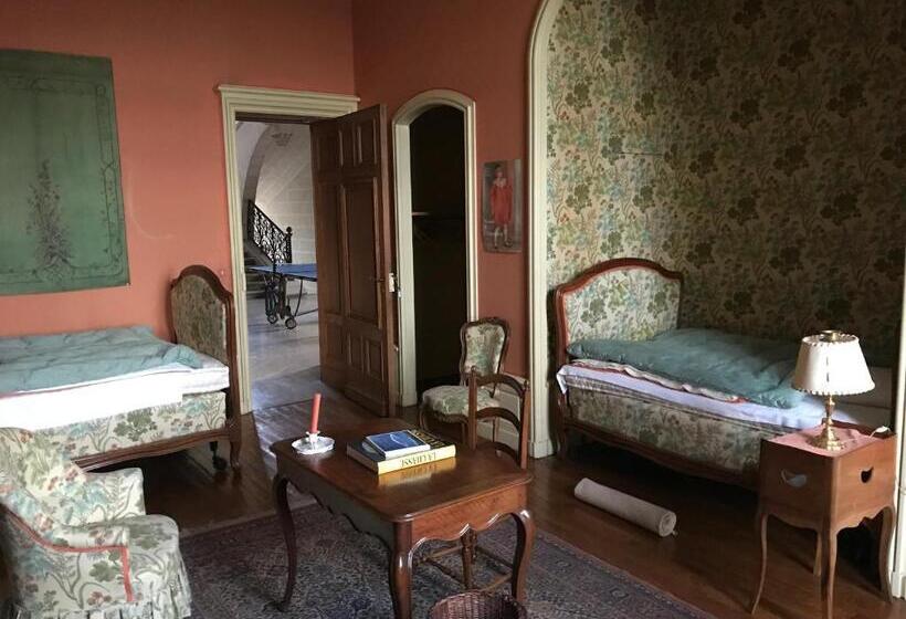 带1个卧室的公寓, Chateau De Joyeux   Chambres D Hotes